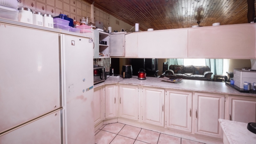 4 Bedroom Property for Sale in Protea Park North West